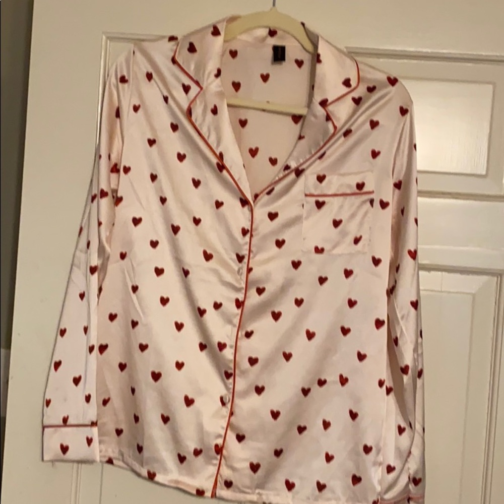 Size M Pink Satin Heart Panama Set by Forever 21
